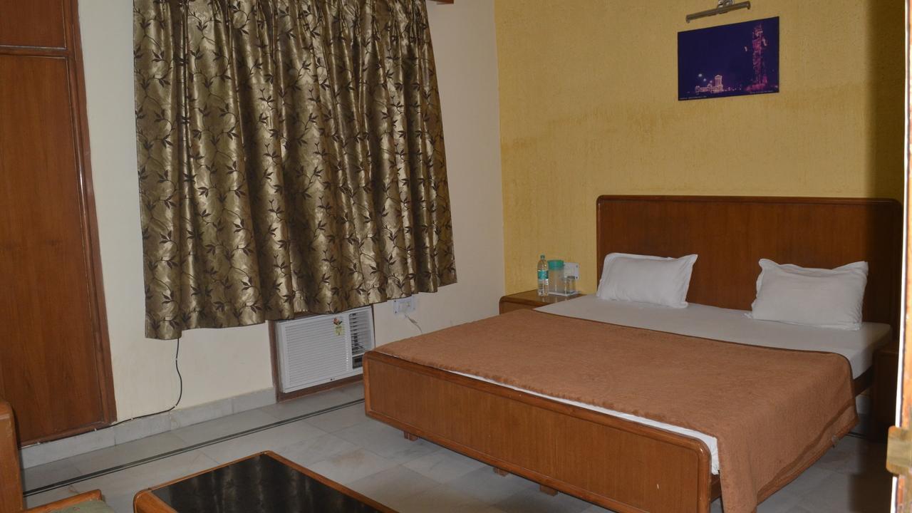 Hotel Har Ki Pauri Haridvár Kültér fotó